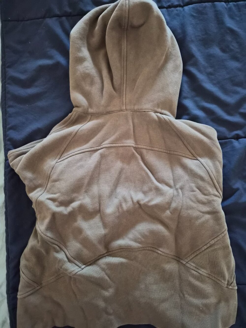 LIKE NEW - LULULEMON CROPPED ZIP SCRUBA - Picture 4 of 4